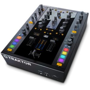 Native Instruments Traktor Kontrol Z2 DJ Mixer 01